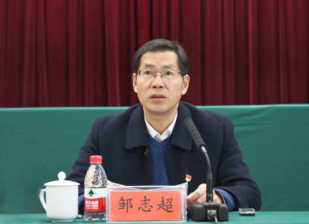 交答卷、亮成果、续新篇，石峰区召开2023年度基层党建述职评议会