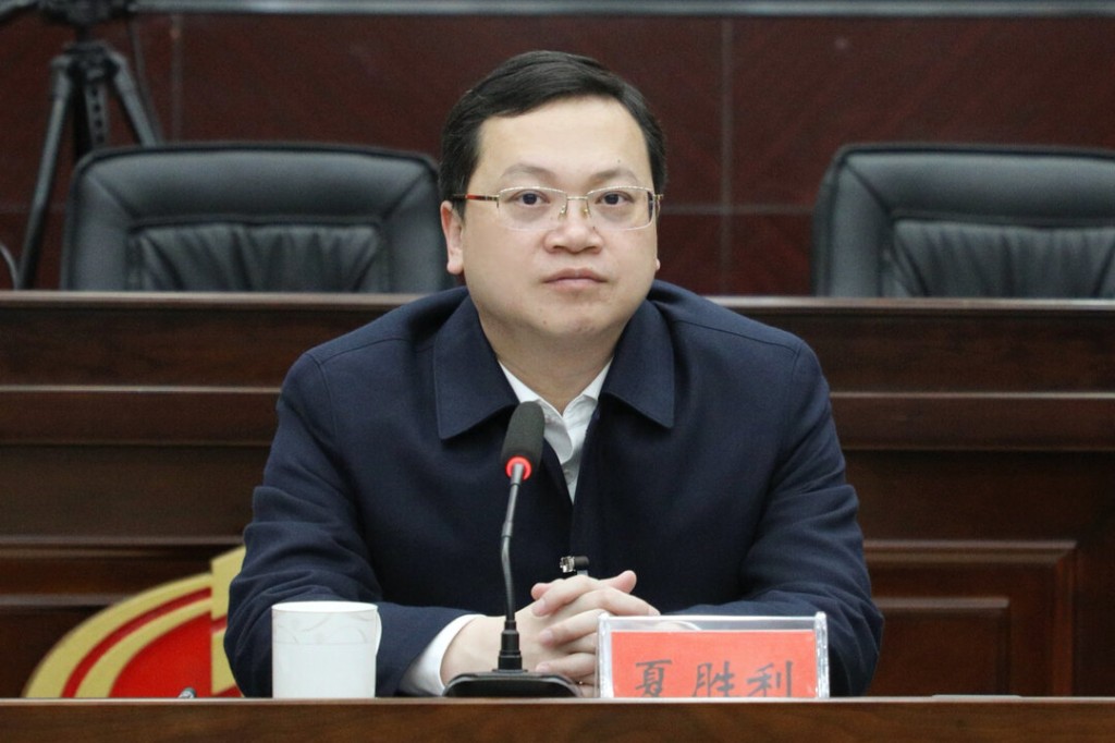 县十八届人大四次会议各代表团召开会议审议政府工作报告 尹朝晖夏胜利陈黎明参加
