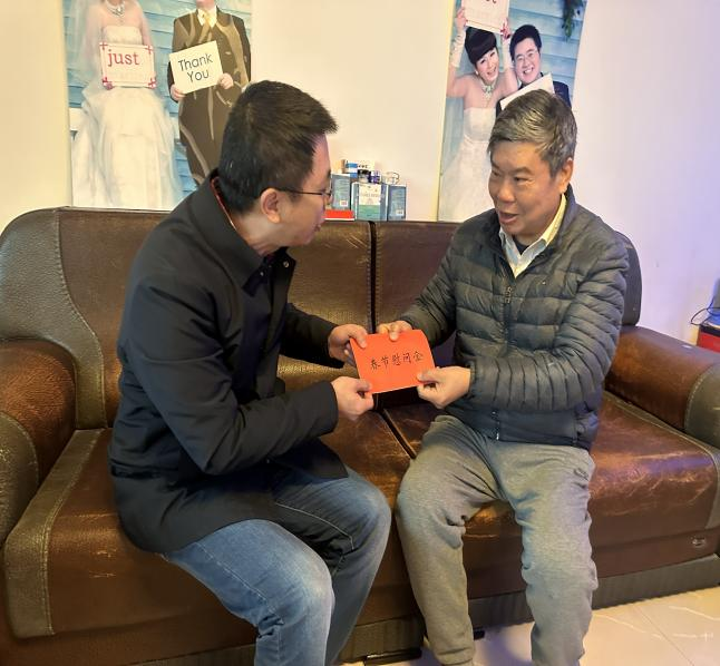 ​  株洲市民政局社会组织综合党委开展春节前走访慰问老党员、困难党员活动