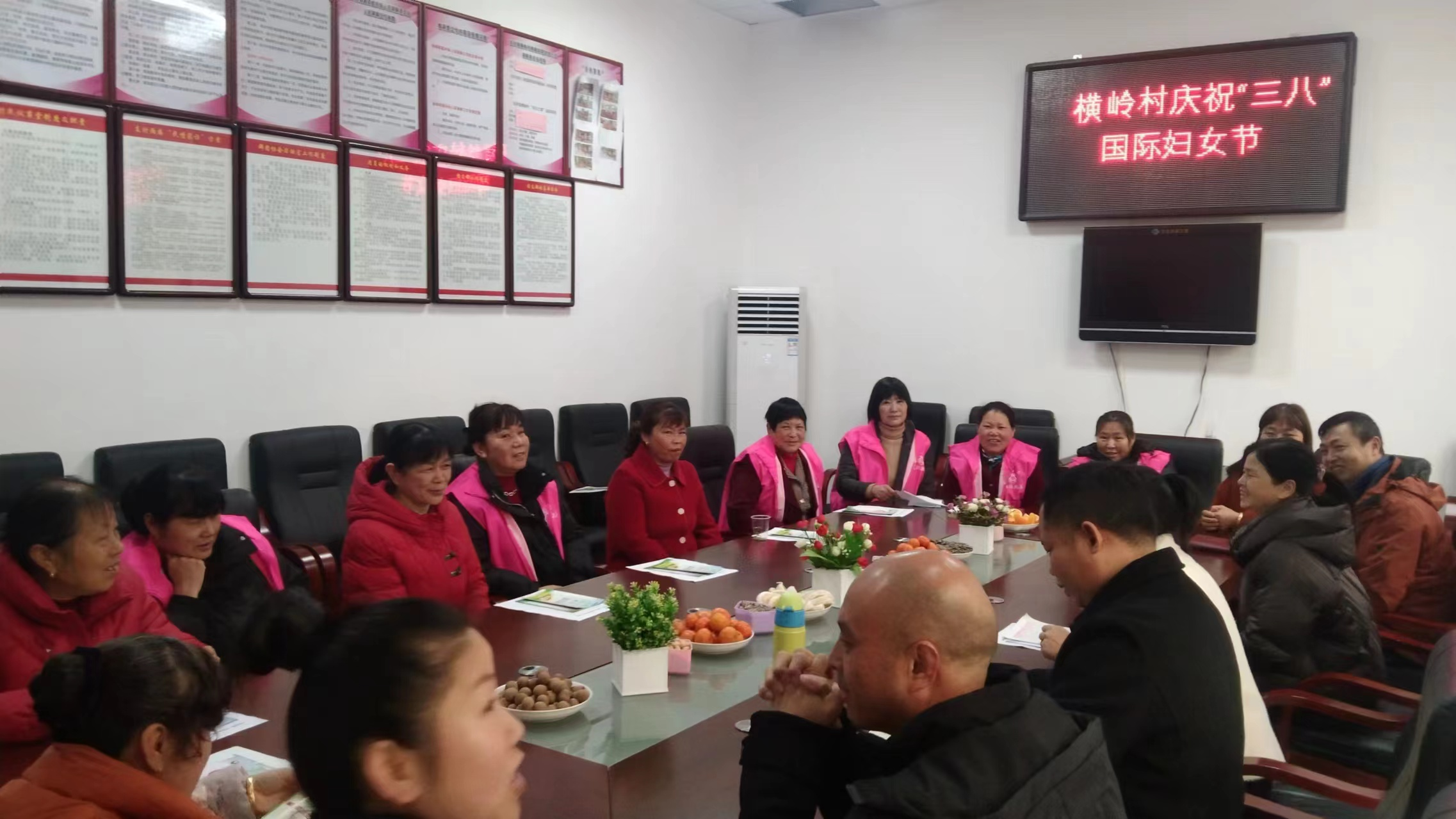 多彩活动庆三八 铿锵玫瑰绽芳华 ——淦田镇“三八”妇女节活动特辑