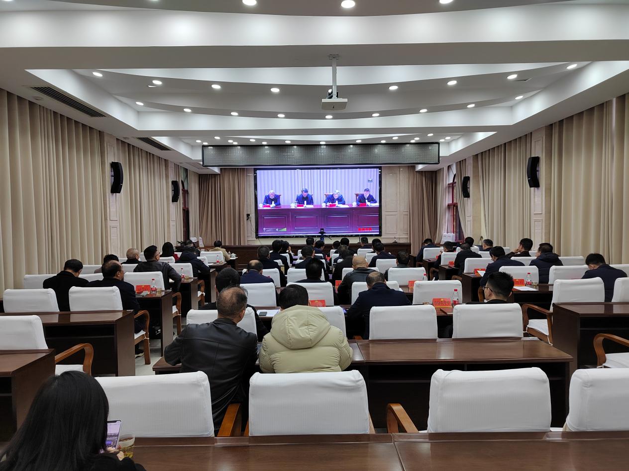 茶陵县收听收看省第一生态环境保护督察组督察株洲市工作动员电视电话会并迅速部署落实会议精神