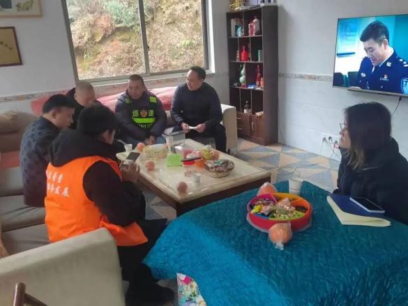 助力五经普|朱亭镇开展集中联系服务中小微企业活动