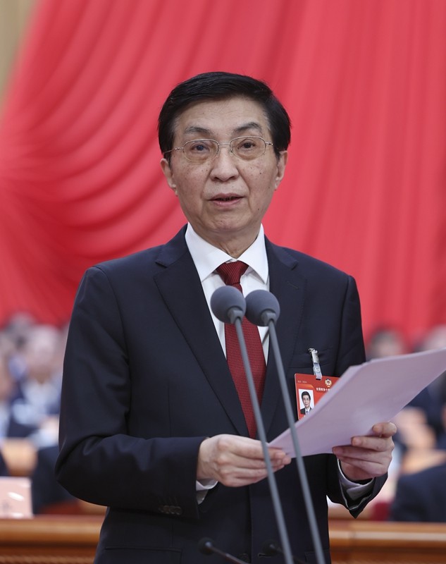 全国政协十四届二次会议闭幕