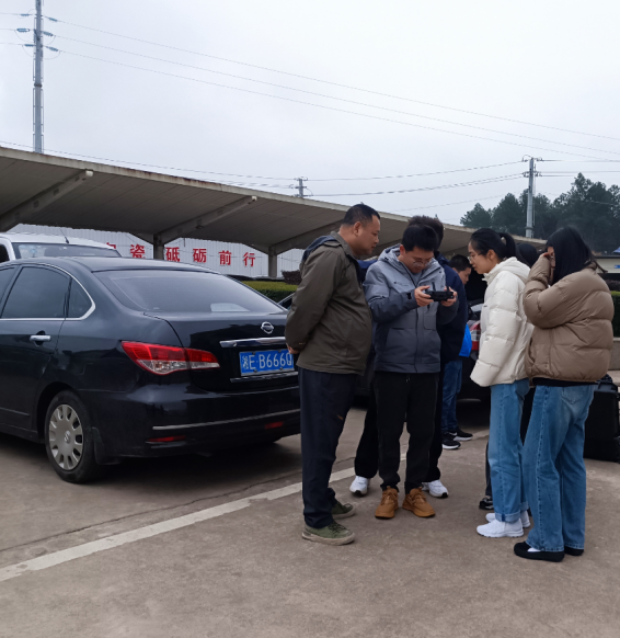 新年伊始充电忙---茶陵分局组织开展无人机操作培训