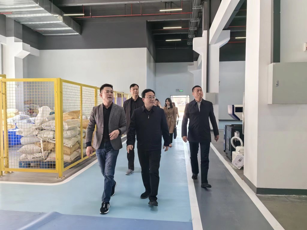 链长在行动 | 罗绍昀调研市生物医药与大健康产业 强调聚焦主业突出重点