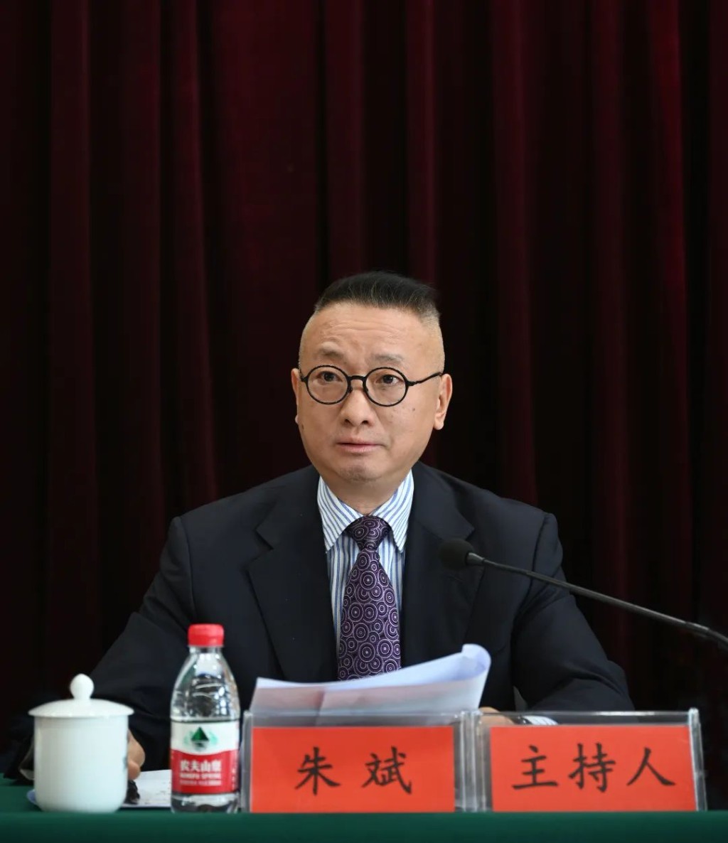 石峰区打造“三个高地”和“重大项目攻坚年”“创新成果转化年”活动暨“八大行动”动员大会召开