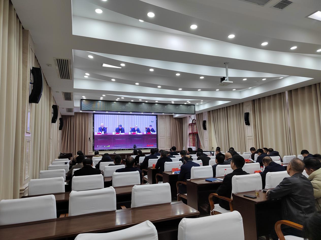 茶陵县收听收看省第一生态环境保护督察组督察株洲市工作动员电视电话会并迅速部署落实会议精神