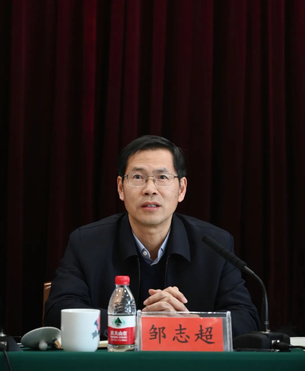 石峰区打造“三个高地”和“重大项目攻坚年”“创新成果转化年”活动暨“八大行动”动员大会召开