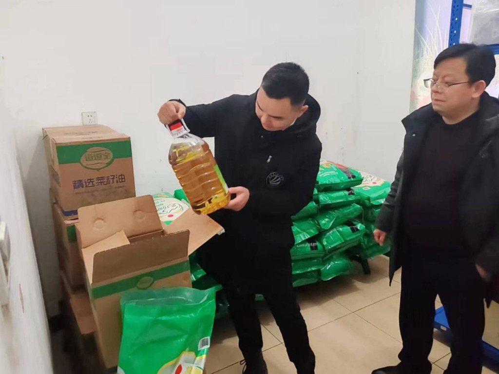孙家湾镇：强化校园食安检查  护航师生食品安全