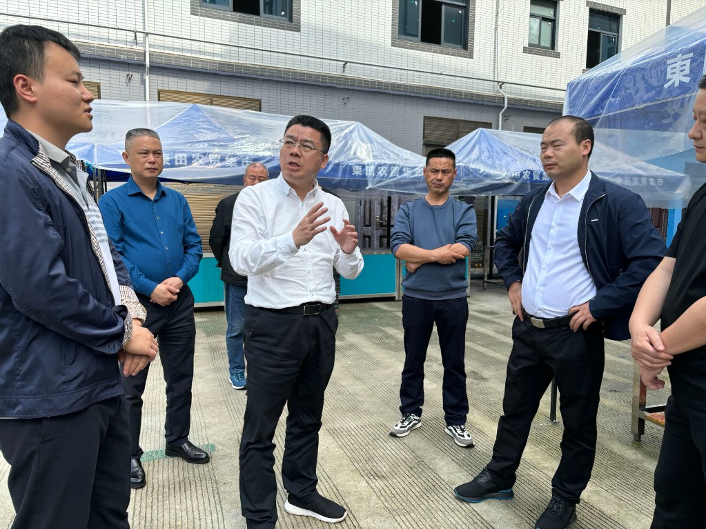 彭小中督导“三社合一”改革，多个乡镇积极参与建设