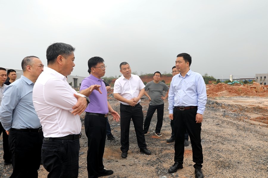 李鹏程调研重点项目建设 强调：树牢“项目为王”   不负春光“加速跑”