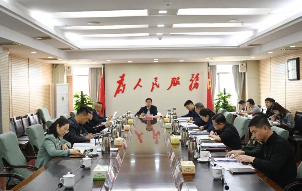 区委常委会召开会议，研究听取了这些事项