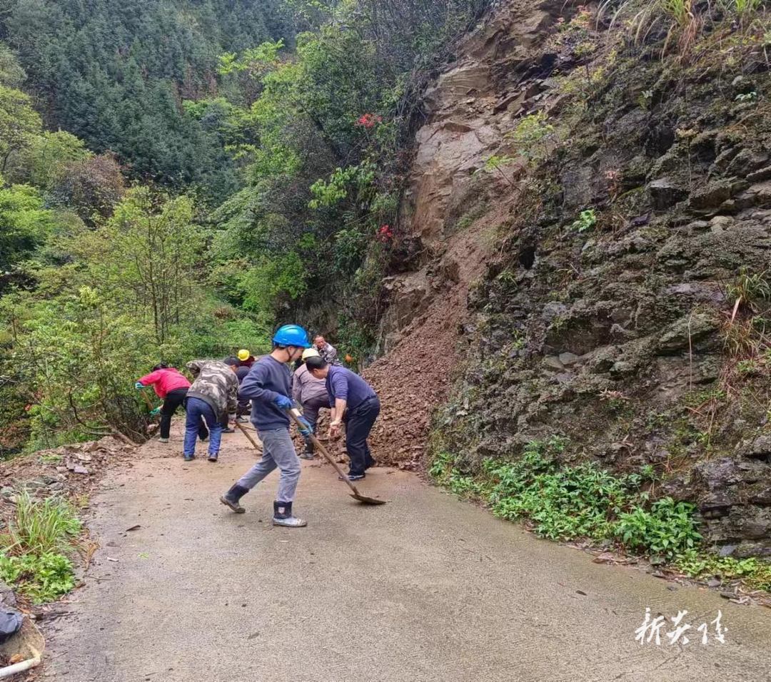 中村瑶族乡：汛期防范不放松 时刻紧绷安全弦