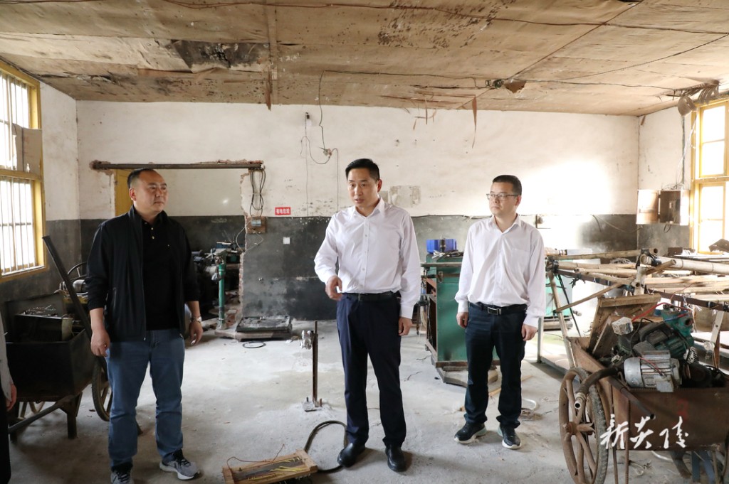 尹朝晖督导玻纤行业落后产能退出工作