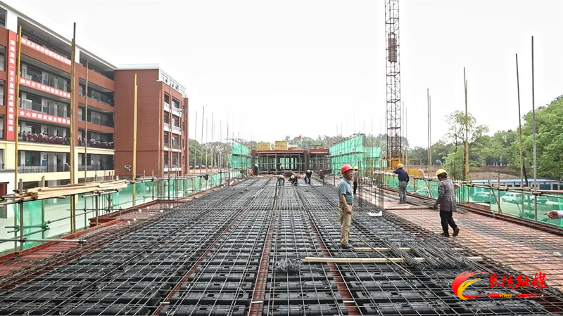 “徐特立科教楼建设项目”预计今年8月中旬完工投入使用