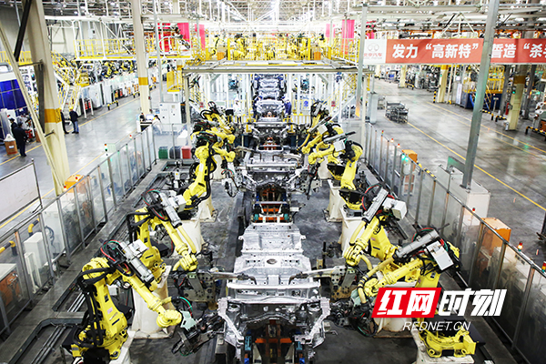 株洲：踏准开放鼓点 助企“破浪出海”
