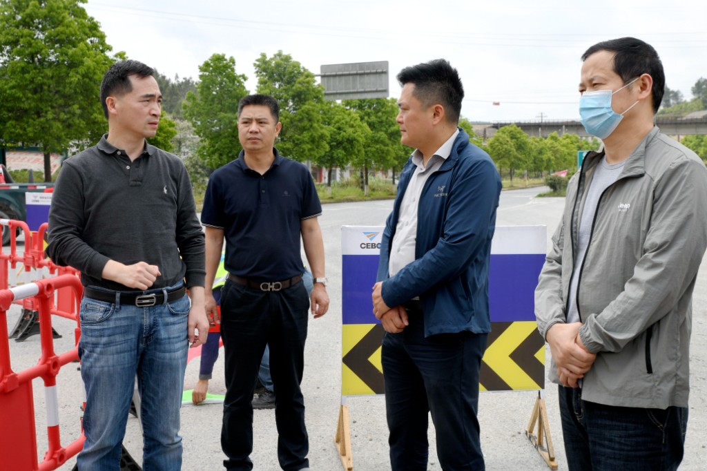 株洲交通事务中心躬身力行解决“行路难”问题