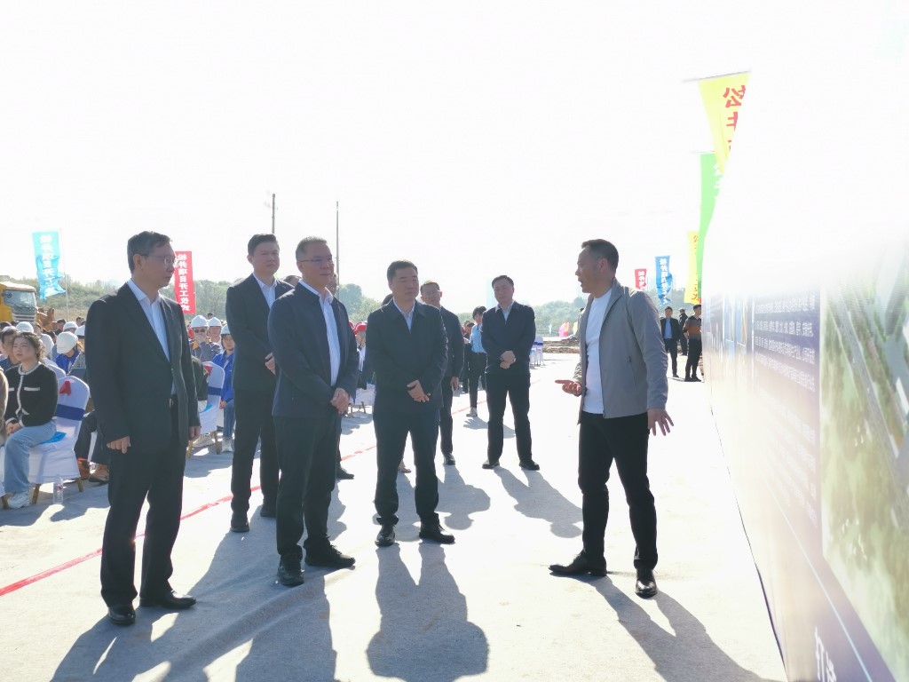 2024年全省重大项目集中开工仪式株洲分会场活动在攸县举行 曹慧泉陈恢清出席