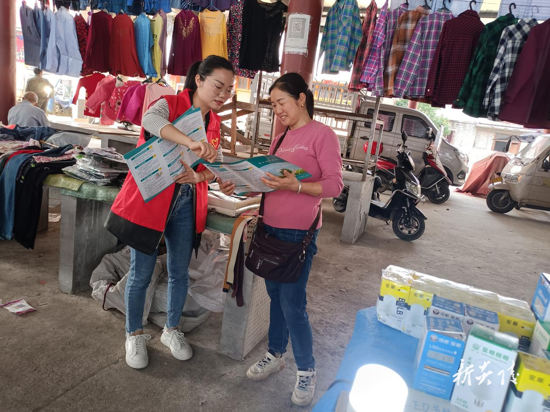 十都镇：政策入人心 就业保民生