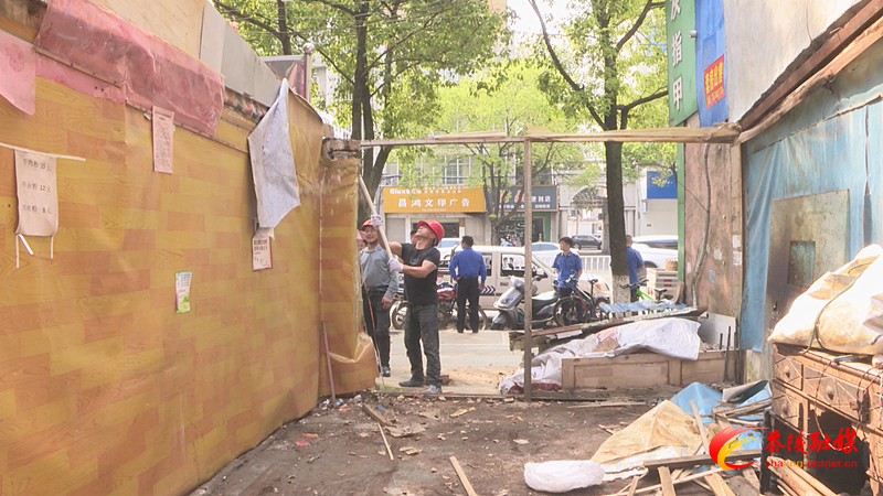 云阳街道三处违法建筑被依法强拆