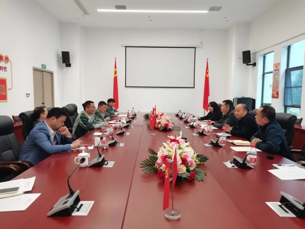 杨志华走访调研重点企业