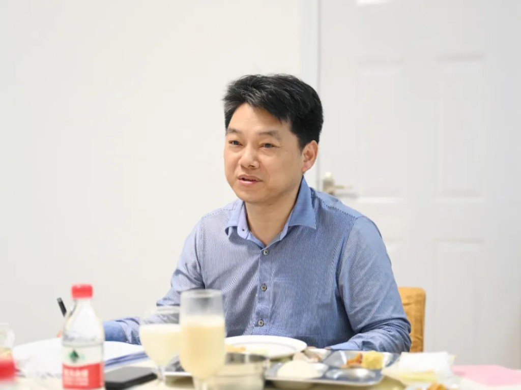 这场早餐会，民营企业家唱主角