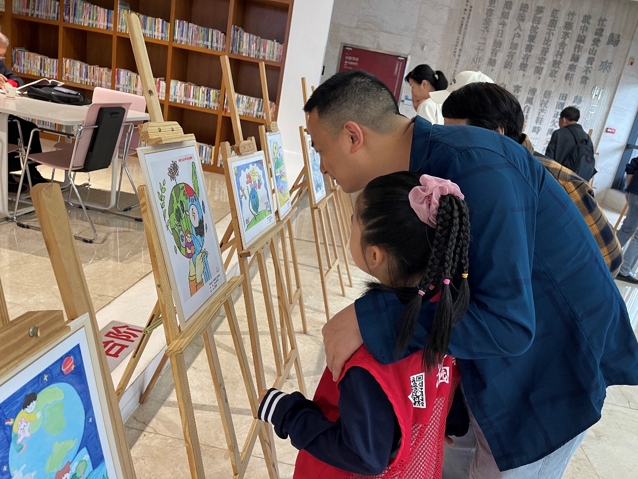 世界地球日：童心护地球 绿色我先行