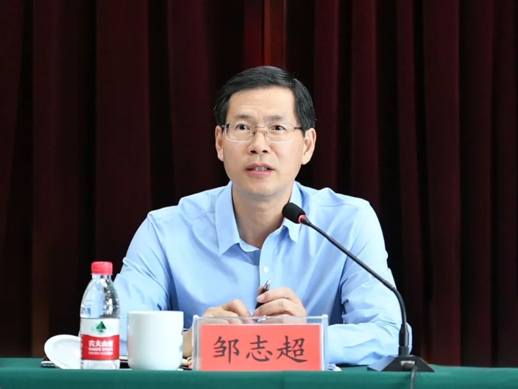 正视差距，坚定信心，石峰区这场讲评会开得实在！