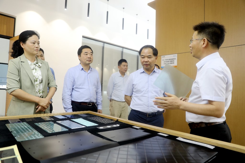 刘光跃来攸调研指导园区重点企业及人大代表联络站点建设情况