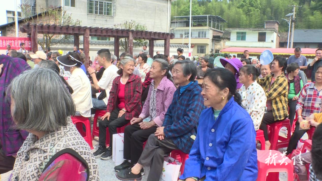 鹿原镇西草坪村：文体活动促振兴 幸福生活添底色