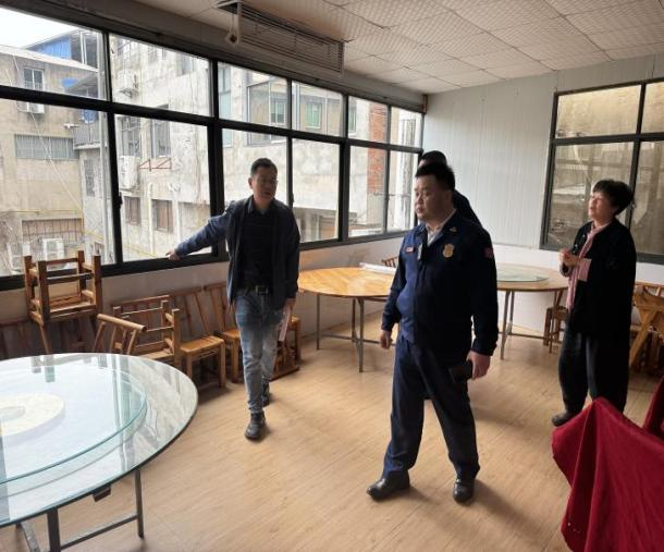 为生命“开窗”，白关镇开展“拆窗破网”整治行动