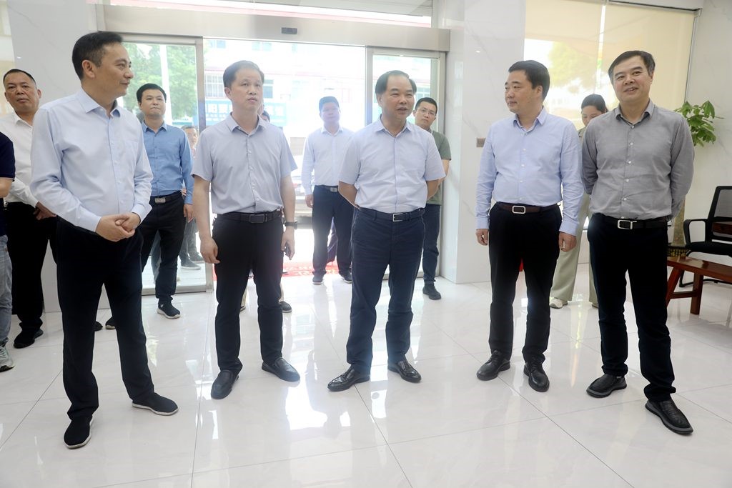 刘光跃来攸调研指导园区重点企业及人大代表联络站点建设情况