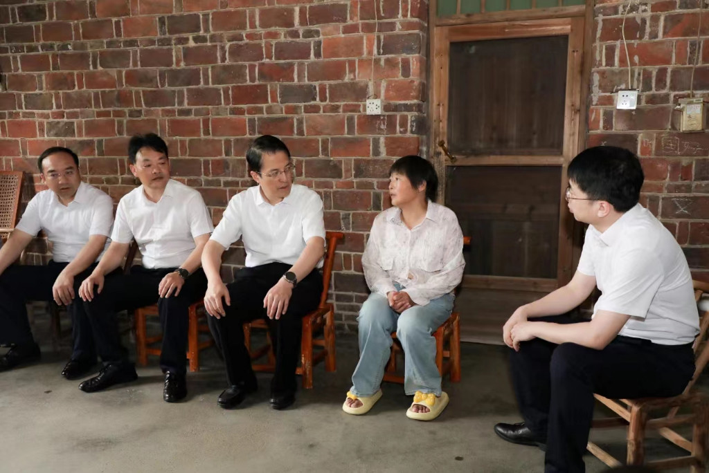 国家医保局局长章轲率队来醴督导调研