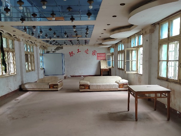 携手共建温馨家园—市派工作队进小区工作纪实
