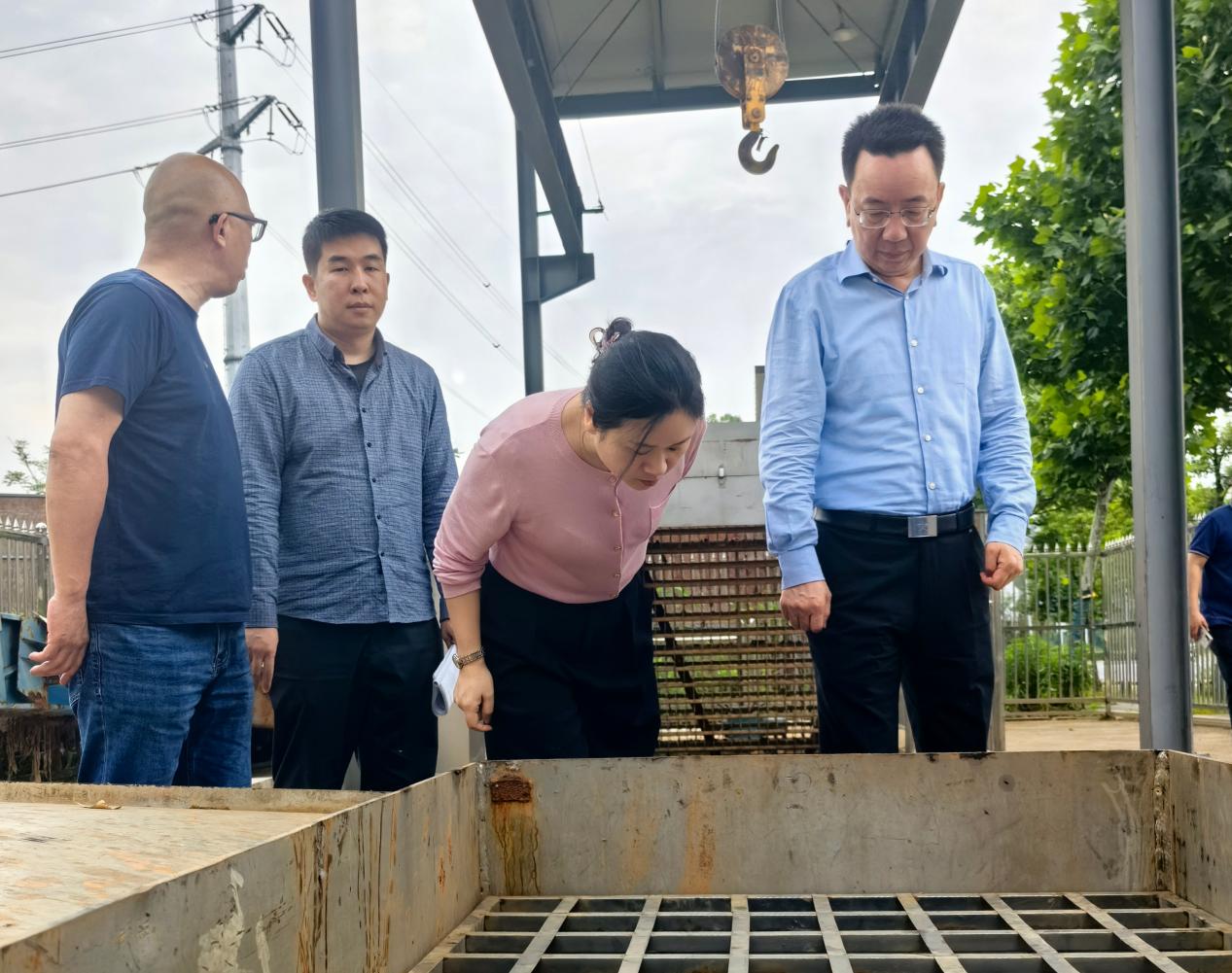 易湘东副市长督查有关生态环境突出问题