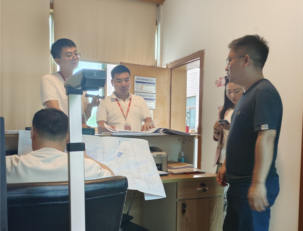 指导企业办理流程，切实提升服务效益
