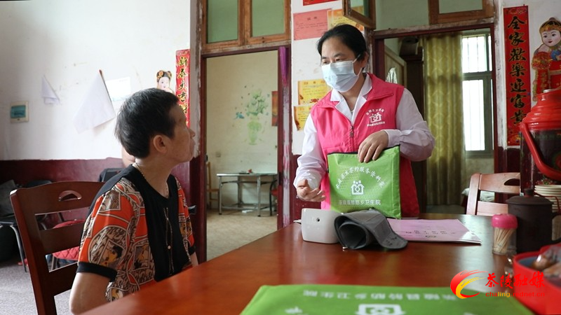 茶陵：群众健康有“医”靠 家庭医生跨过门槛走进心坎