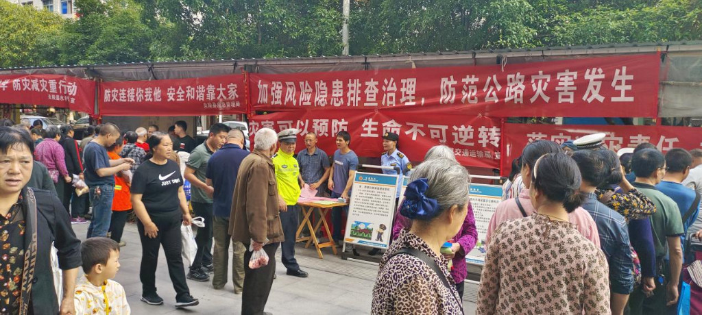 路政宣传月|炎陵县扎实开展“路政宣传月”活动