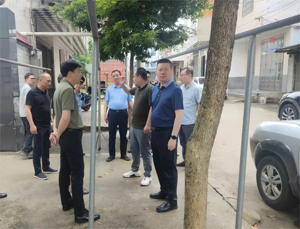 找准突出问题，加快整改落实