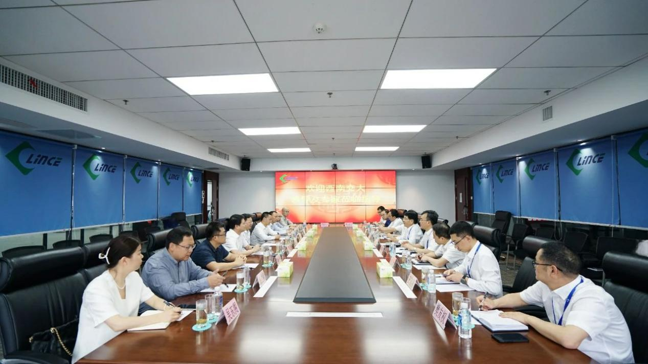 西南交通大学、株洲联诚集团联合开展校企交流活动并签约