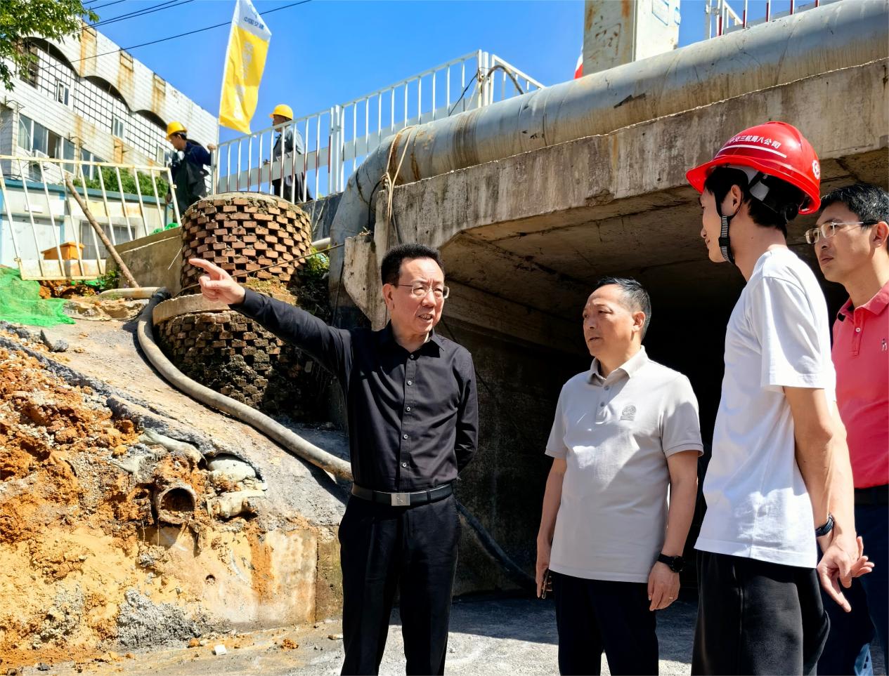 副市长易湘东督查突出生态环境问题整改等工作