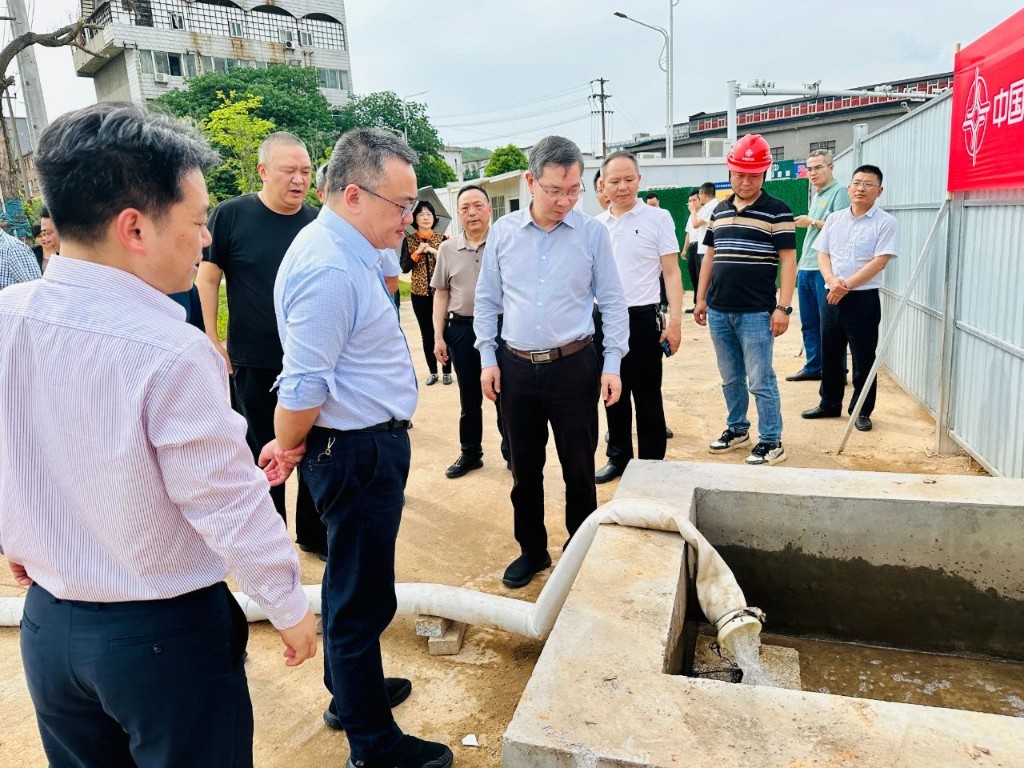 陈恢清暗访督导清水塘片区生态环境保护工作