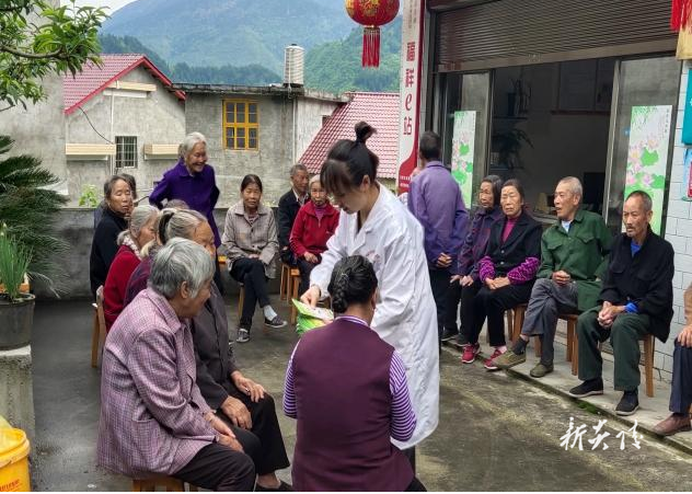 中村瑶族乡：普及毒蘑菇知识 筑牢食品安全防线
