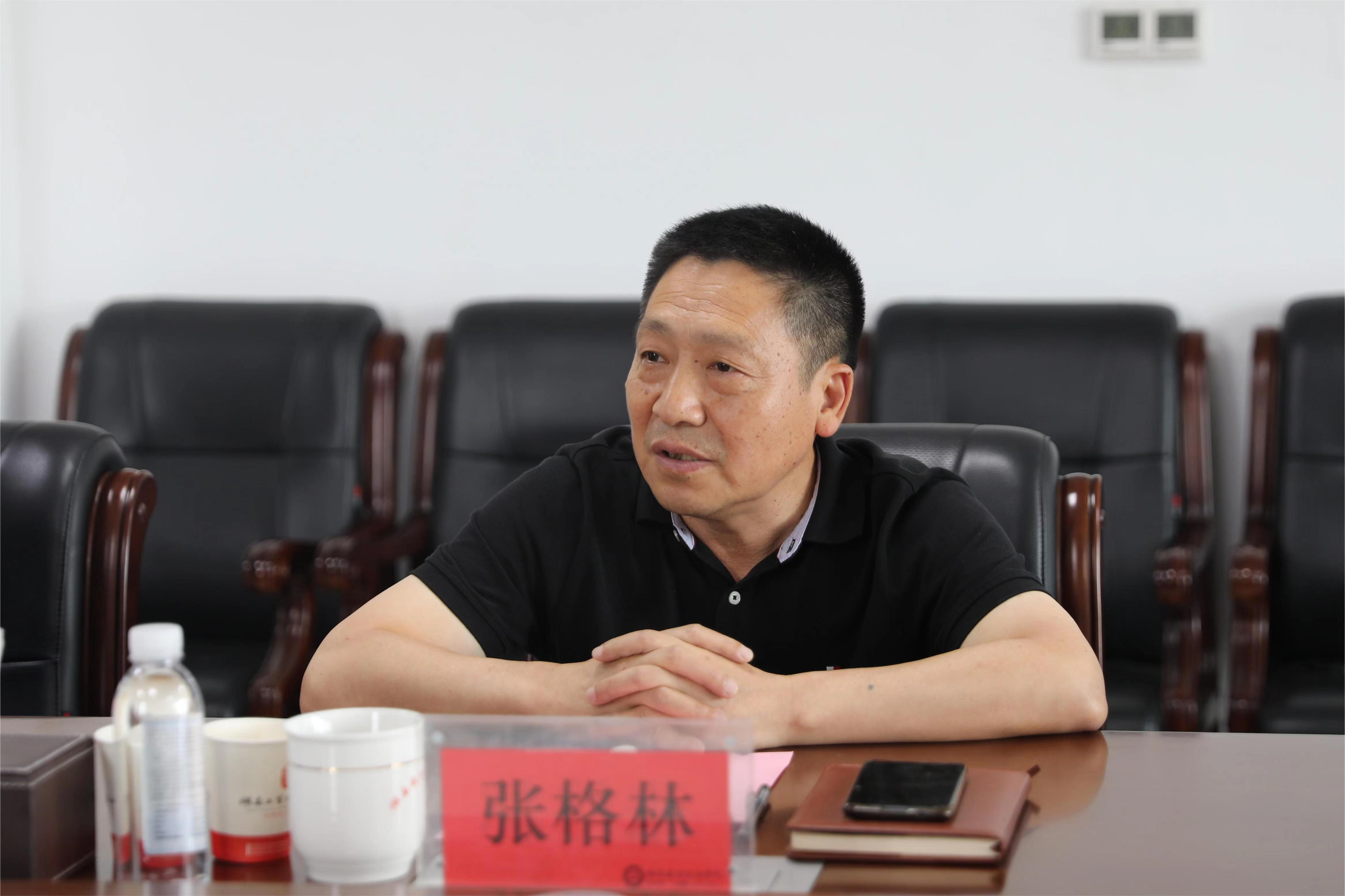 市供销社参加井和村后盾单位乡村振兴工作座谈会