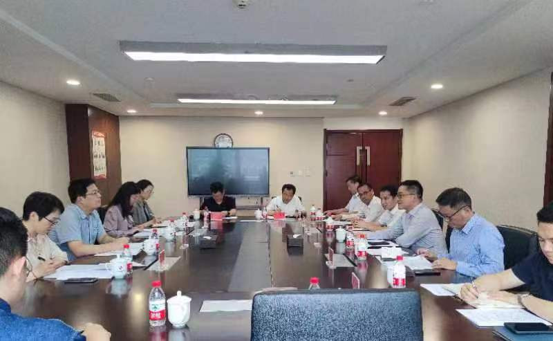 市委常委、市政府副市长刘亚亮拜访北交所