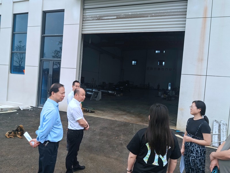 杨志华调研项目建设工作