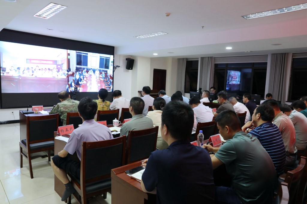攸县召开防汛抗灾工作电视电话调度会 李鹏程强调：全力以赴打赢防汛抗灾这场大战硬战