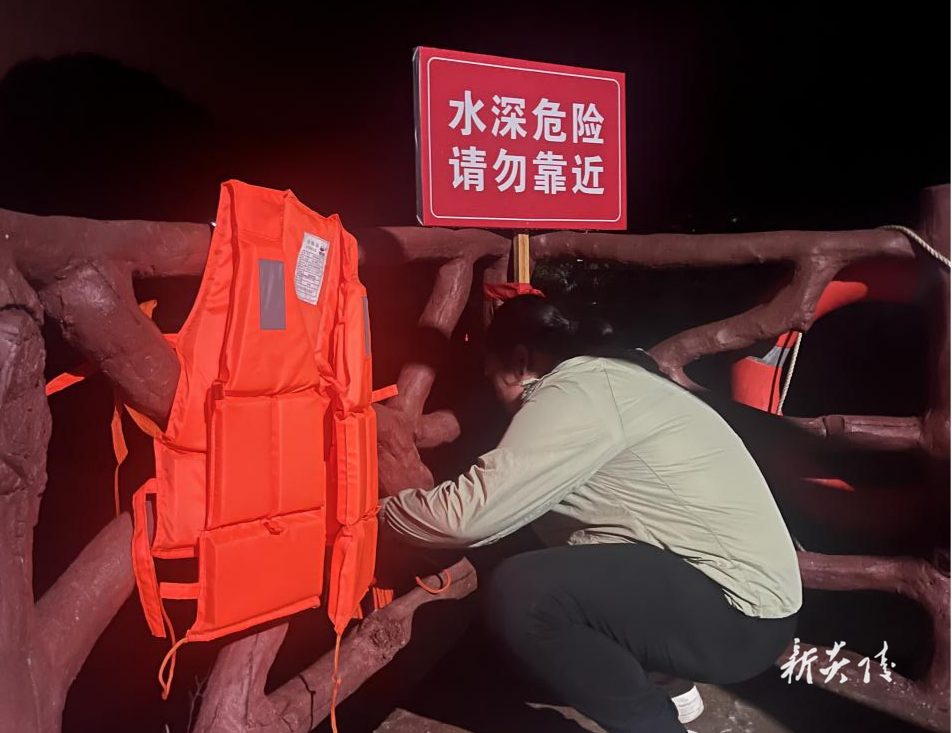 中村瑶族乡：织密防溺水安全网 护航学生暑期安全