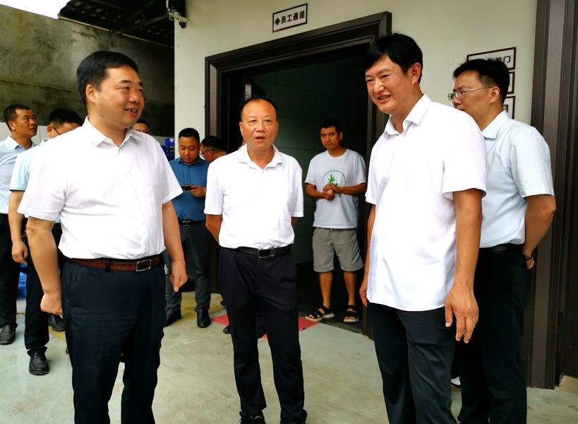 湖南农业大学党委委员、纪委书记凌生春率队来攸调研攸县香干产业发展