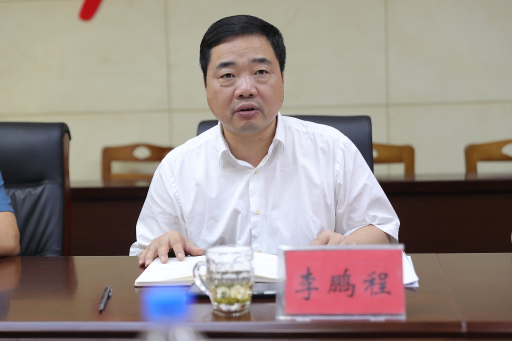 攸县召开防汛专题调度会 李鹏程强调：把防汛抗灾作为当前压倒一切的工作来抓